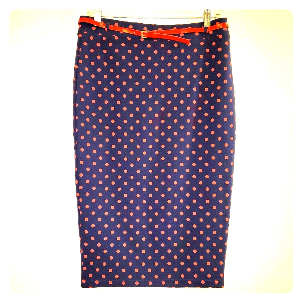 NWT!!! H&M Polka Dot Pencil Skirt with Belt